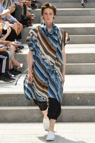 Look 41